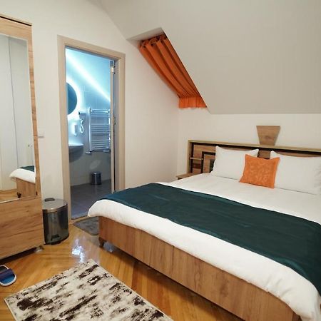 Madigan'S Hotel Kosovo Polje Zewnętrze zdjęcie