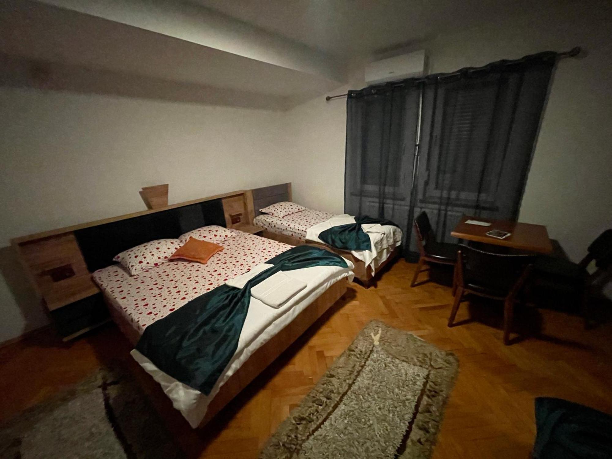 Madigan'S Hotel Kosovo Polje Zewnętrze zdjęcie