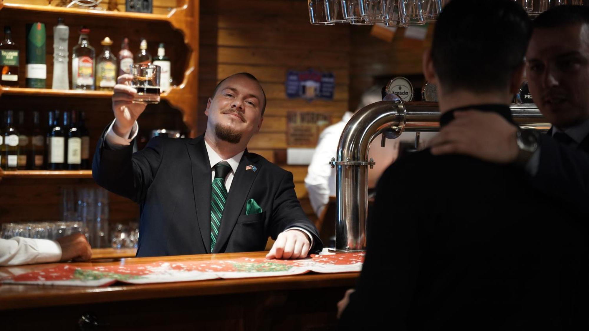 Madigan'S Hotel Kosovo Polje Zewnętrze zdjęcie